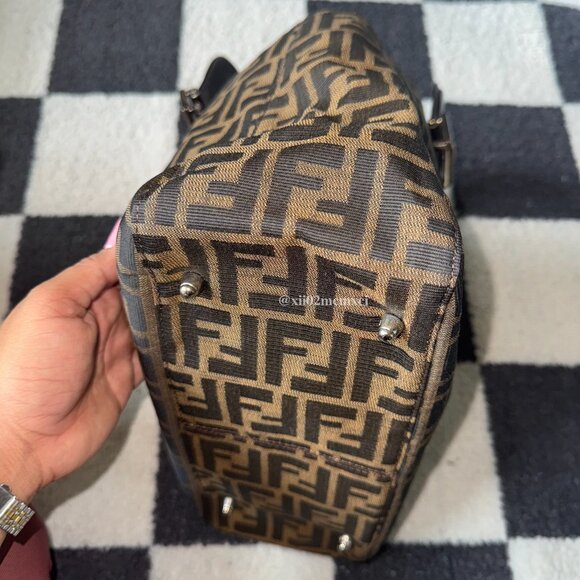 FENDI ZUCCA TOTE BAG VINTAGE - Picture 10 of 11